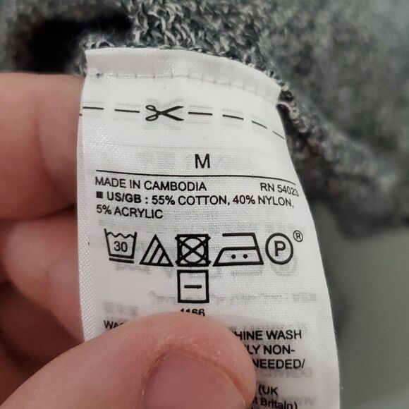 Gap grey medium light sweater - Picture 6 of 6